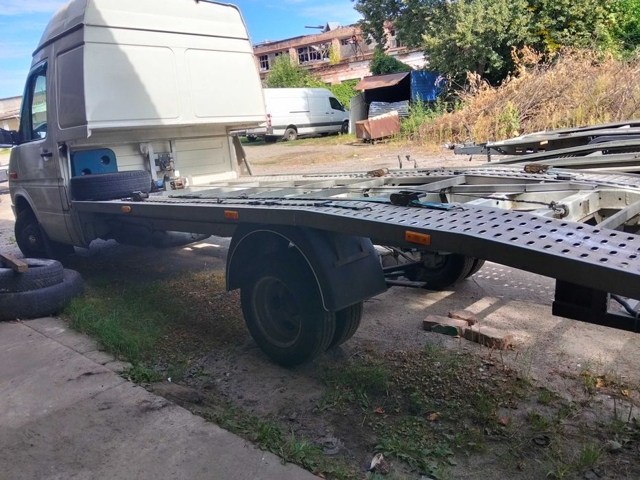 Продам евакуатор LT-46