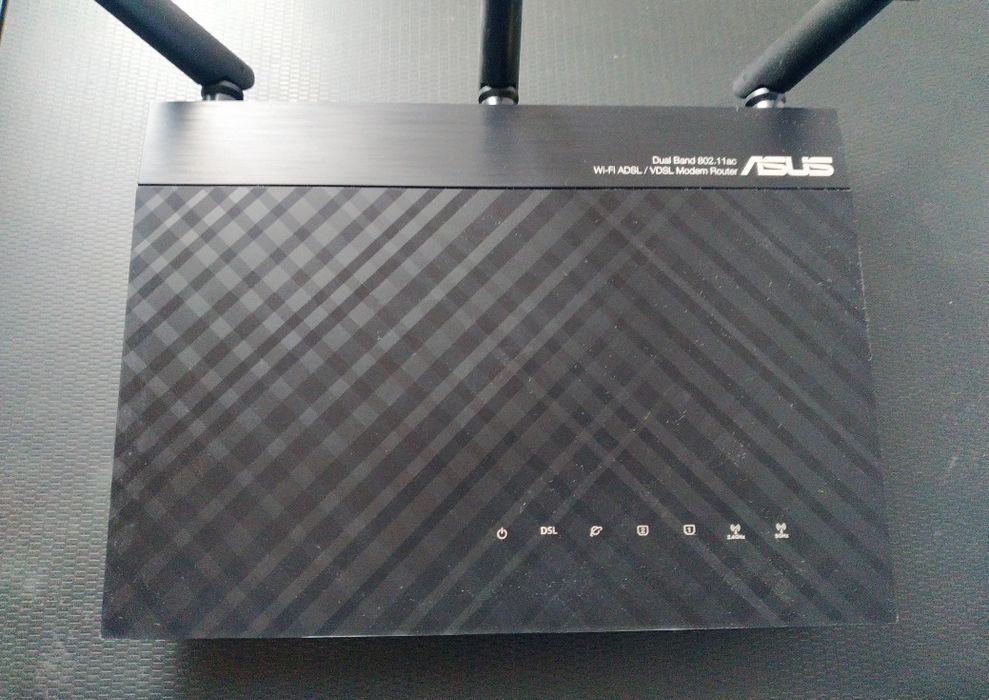 ASUS Router DSL-AC 750