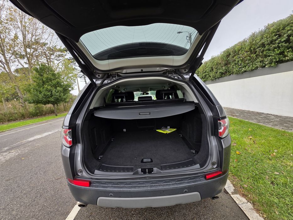 Land rover discovery sport