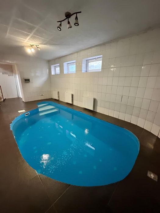 Cдам посучточно мероприятий дом 5 спален бассейн подогрев сауна 13 ф)