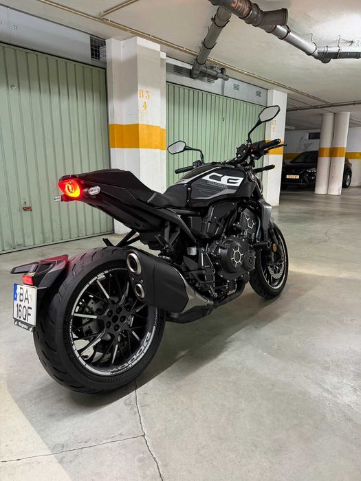 Honda CB1000R (Black Edition) de 2023