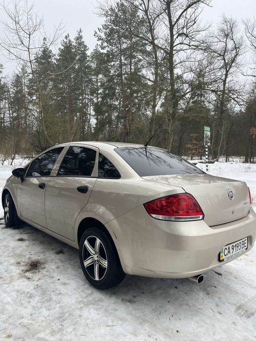 Продам Фіат Лінеа 1.4 бенз-турбо 33000км рідного!