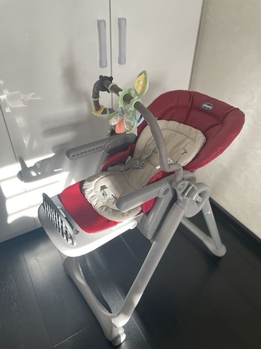 Дитячий стільчик Chicco Polly Magic