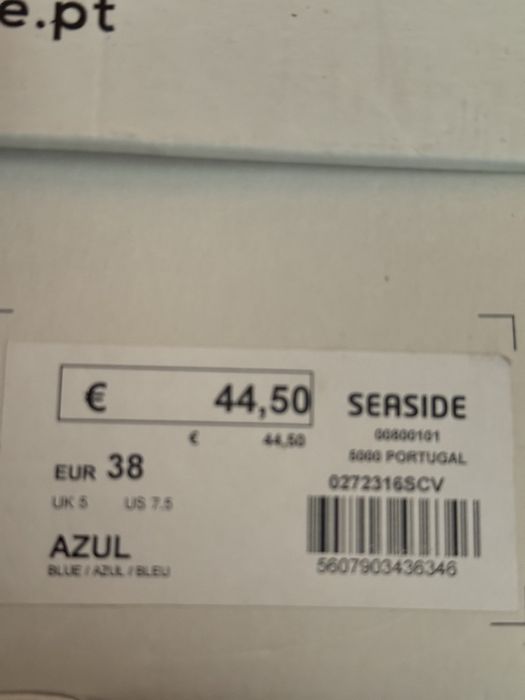 Sandália nova tamanho 38