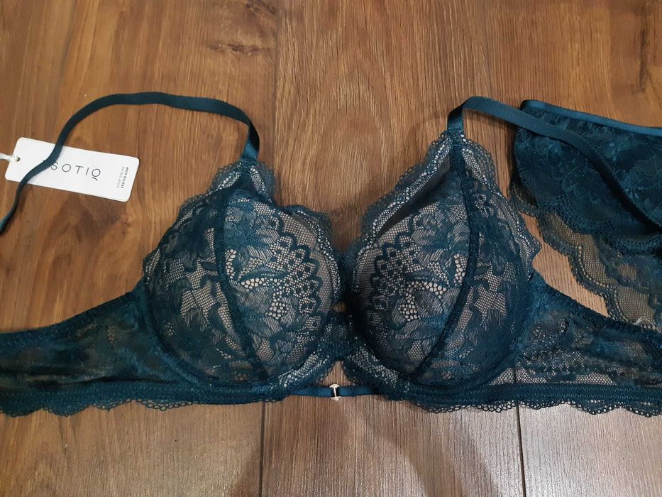 Komplet biustonosz i 5x figi marki Esotiq model Iskra butelkowa zieleń