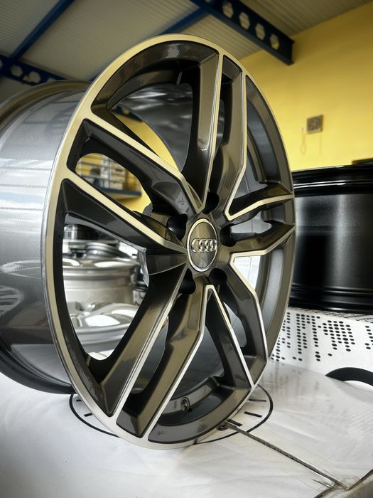 Felgi aluminiowe Audi 17 cali A3 A4 A5 A6 Q3