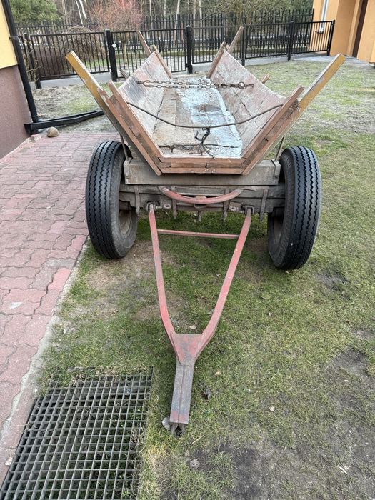 Wóz do traktora.