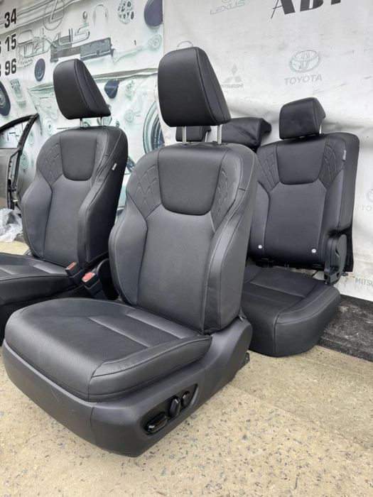 Салон комплектний Lexus RX V 2023+