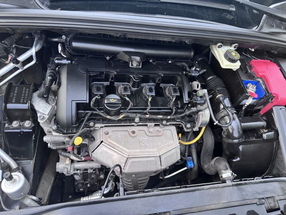 Peugeot 308 2008 року