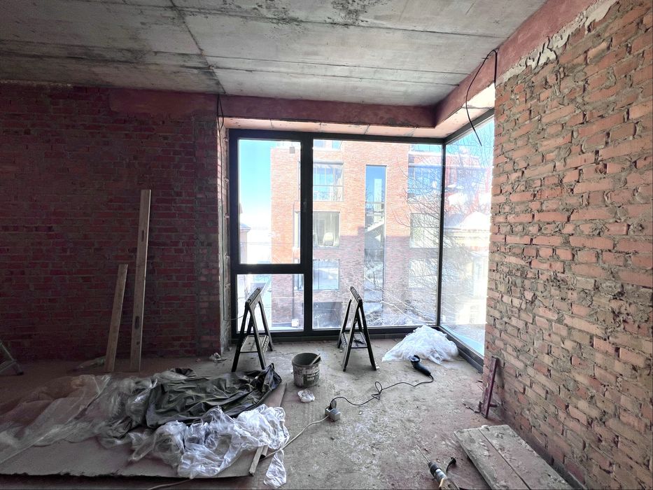 Продаж 3-кімнатної