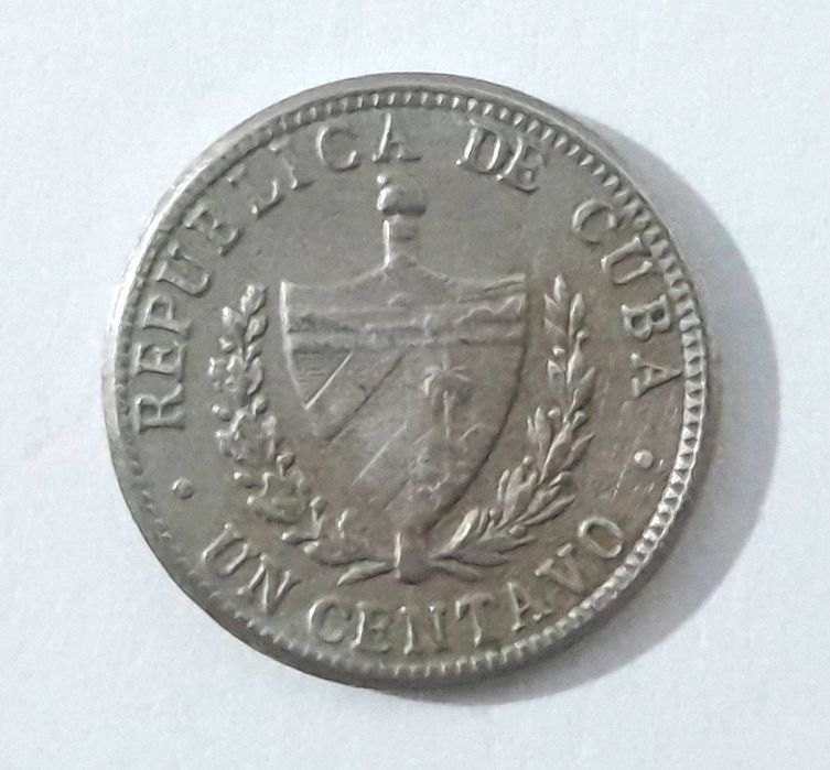 Moedas antigas: Cuba - 1 centavo 1946 / África do Sul- 5 cêntimos 1965