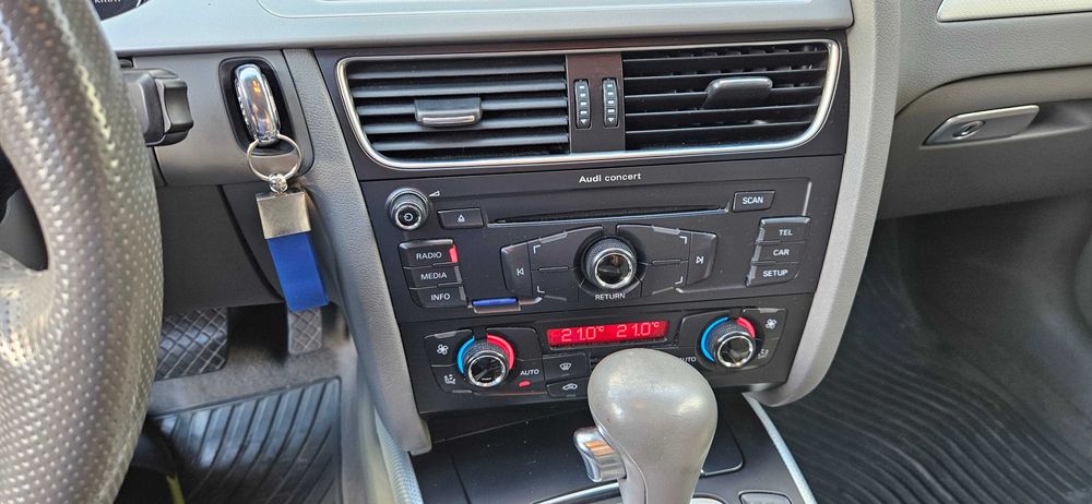 Sprzedam audi a4 b8 2009r