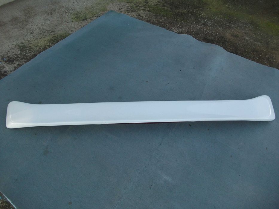 Aleron para mercedes 190.