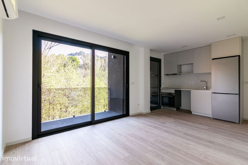 Apartamento T1+1 Arrendamento em Nogueiró e Tenões,Braga