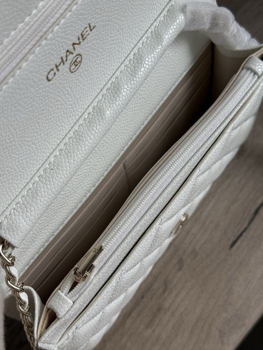 Сумка Chanel Classic Wallet on Chain White/Gold