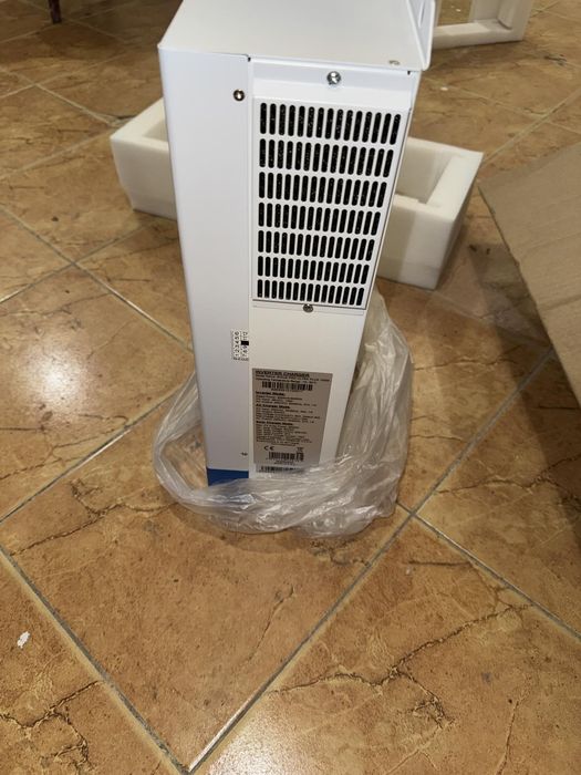 Продам. Інвертор. Гібридний.6.2. Кіловата VOLT