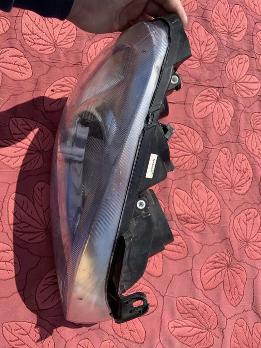 Фара передня Opel Combo 2003-2006 права