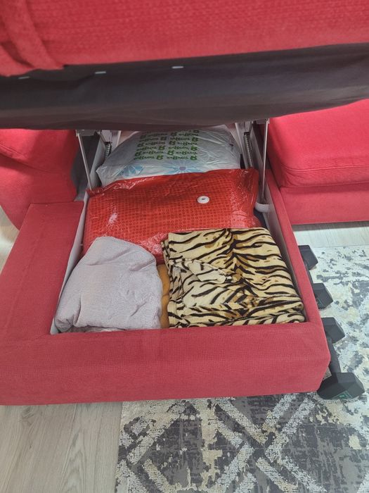 Sofá cama em muito bom estado