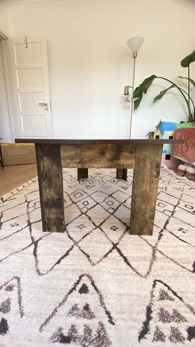 Mesa de centro de madeira