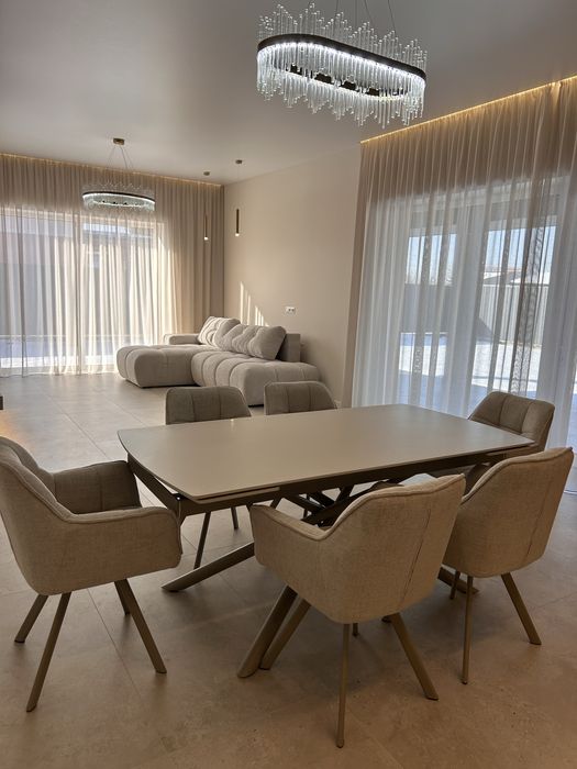 Продаж новенького будинку , заходи і живи!  Американка, без комісії.