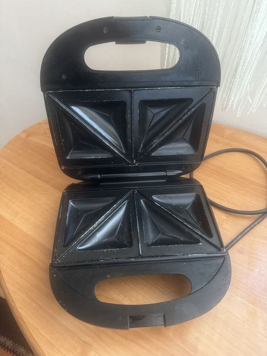 Бутербродниця SwitchOn