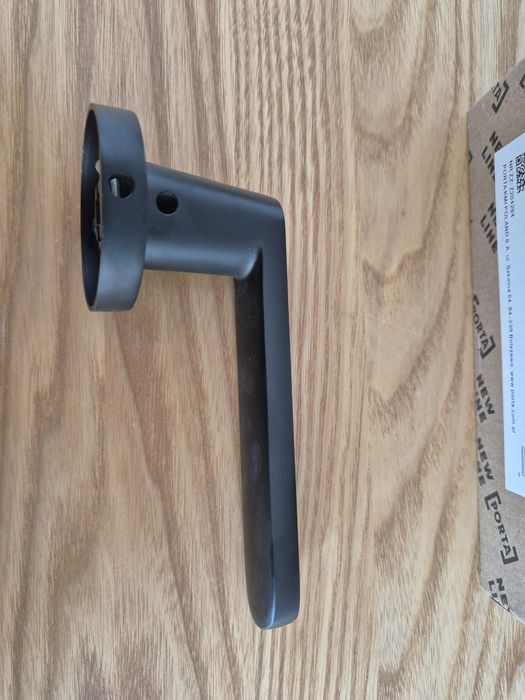 Klamki do drzwi PORTA czarne – nowe / komplet