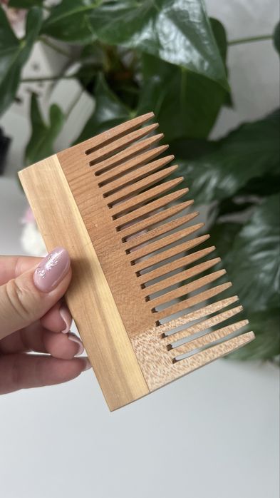 Расческа деревянна гребінець гребешок из