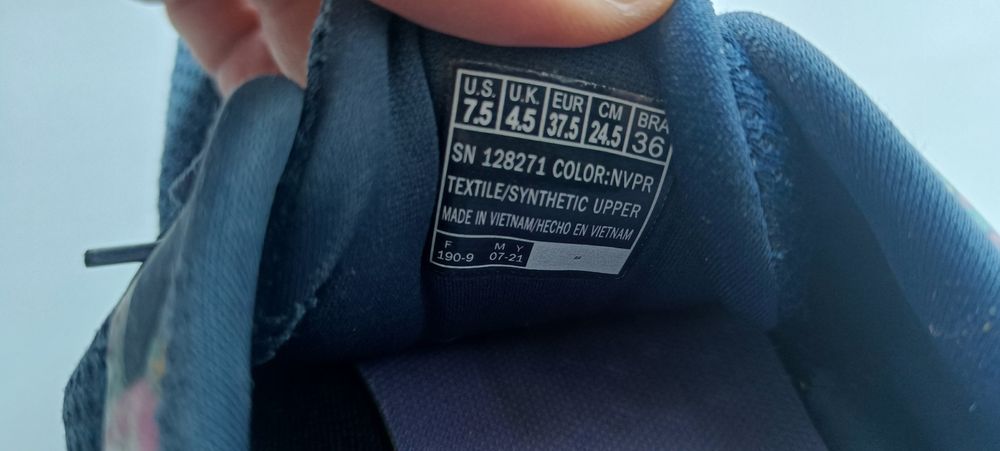 Skechers дівчачі 37,5