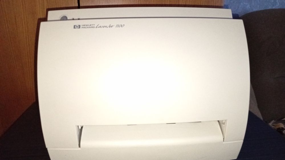 Принтер LaserJet 1100