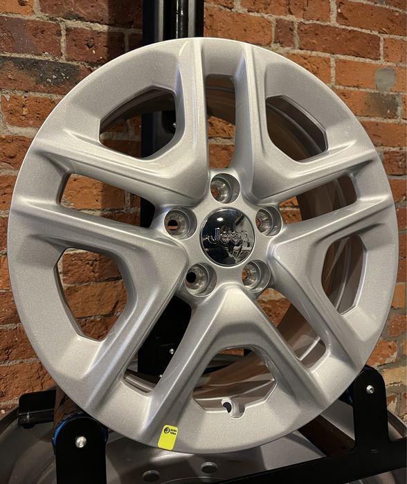 Alufelgi 16 Oryginalne 5x110 Jeep Compass Renegade Nowe Felgi