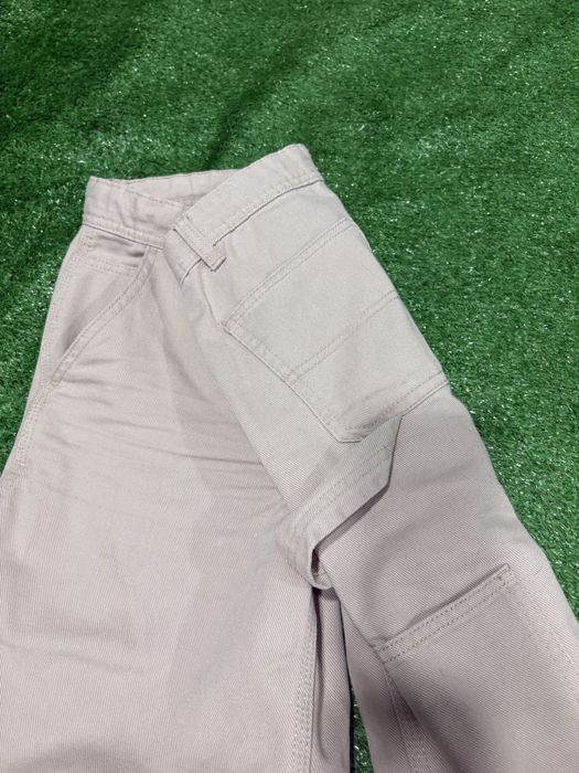 Облягаючі втягуючі кльош штани