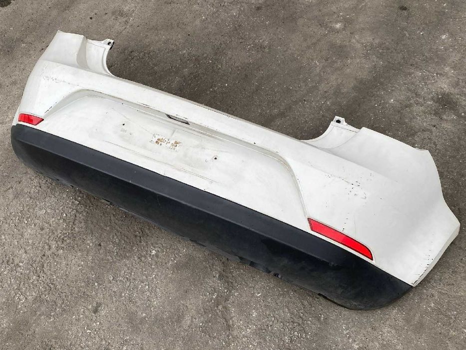 Para Choques de Trás SEAT IBIZA IV 6J
