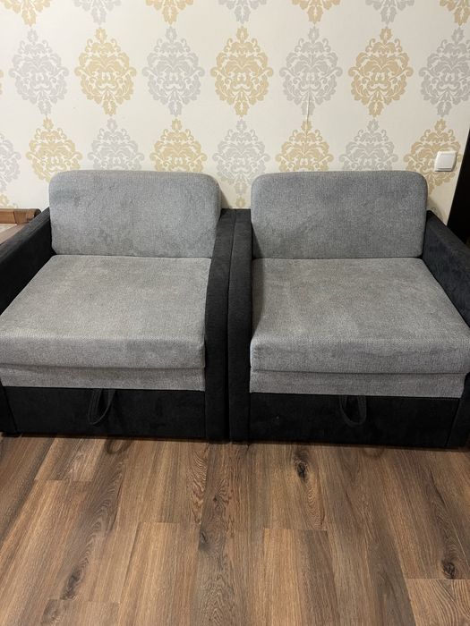 Продам 2 Крісла - дивани