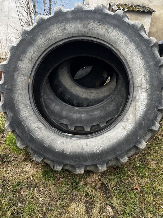 Dwie opony Michelin XM 108 650/65/42