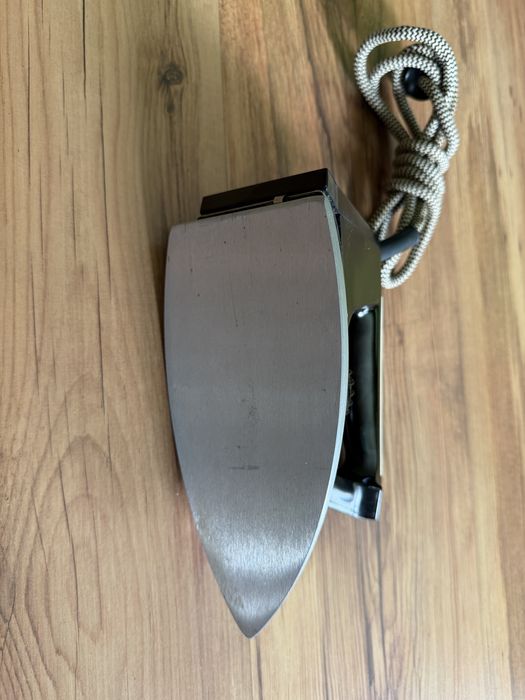 Żelazko Dezamet typ 235 PRL