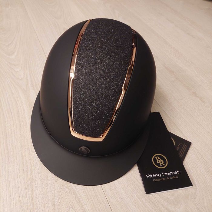 Kask jeździecki BR Omega Pt Glitter rose  gold/black r. M (55-57)