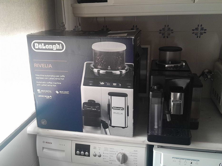 Máquina de café moderna