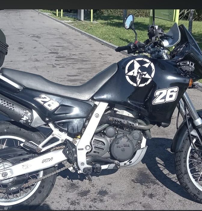 Aprilia pegasos 650