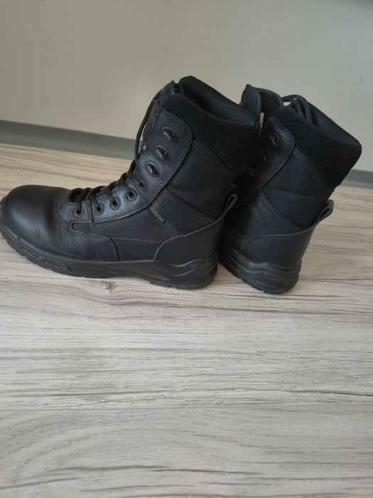 Buty wojskowe solidne