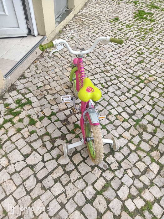 Bicicleta criança com rodinhas