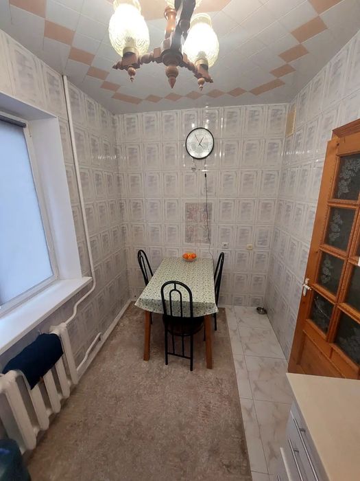 продаю 3 кімнатну квартиру  Центральний район сертифікат