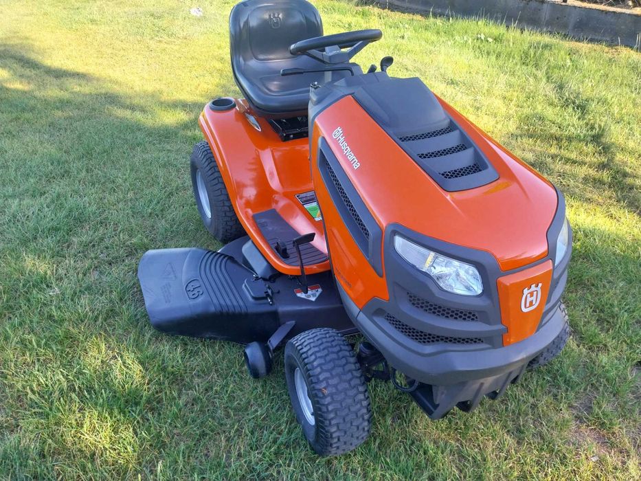 Husqvarna yth22v46 22KM, john deere d, mtd stiga traktorek, kosiarka brigss&stratton, yta, ts