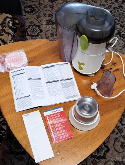 Продам Соковыжималку центробежную ZELMER 478.1 A Expressive