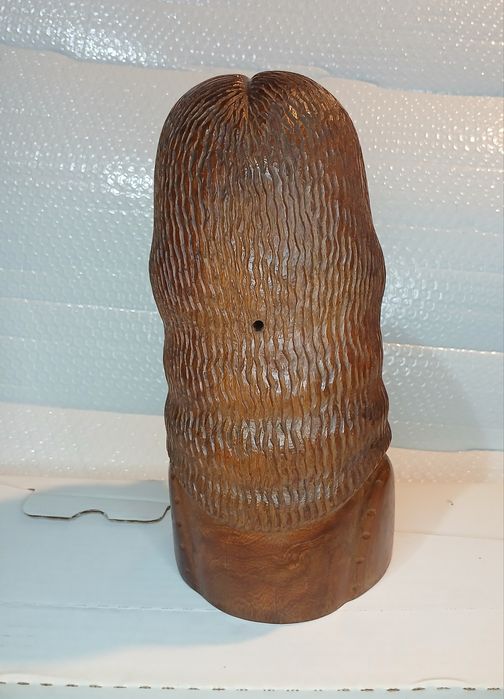 Escultura Busto de Cristo –José Kenguele & Miguel–Cabinda (Pau-Ferro)