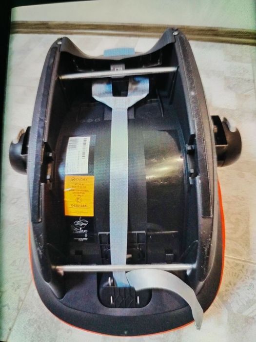 Автолюлька Cybec Atom M. 0-15  міс