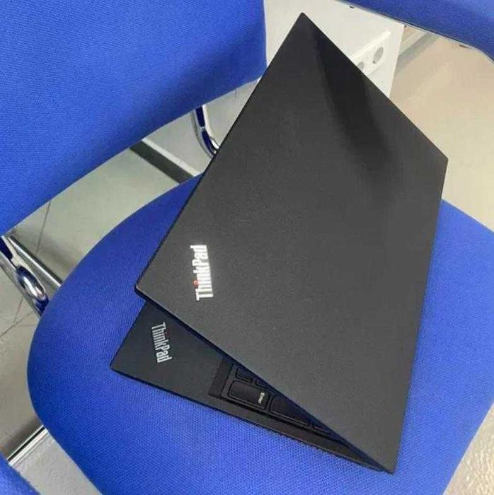 Ноутбук Lenovo L590 i5-8265U 16/256 SSD Б/У Без камери 129 шт