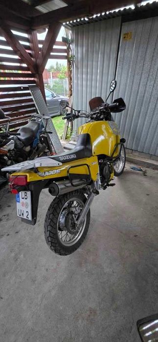 suzuki DR 800 BIG