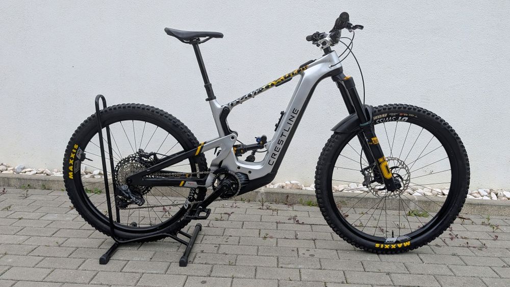 Crestline RS180 Silver Edition