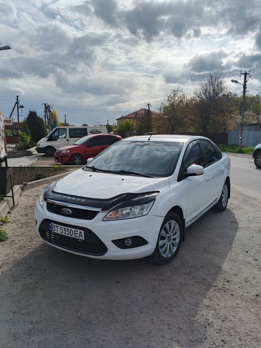 В продажу Ford focus