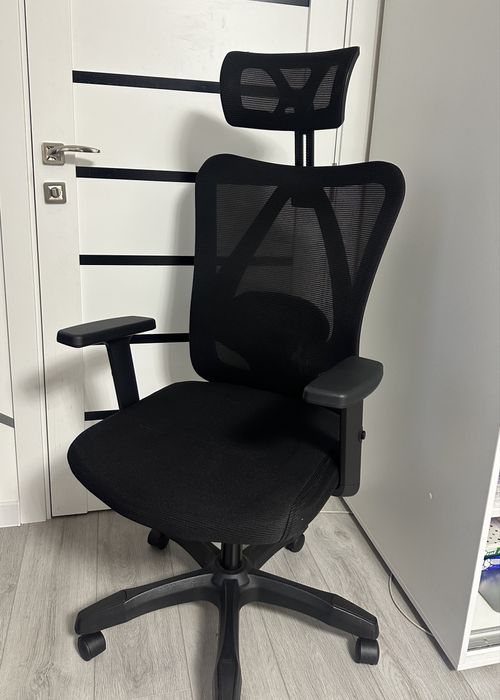 Офісний стул| Майже новий
